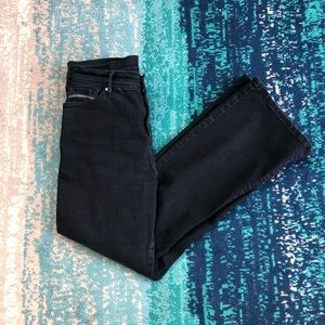 Levis 512 Bootcut Black Jeans 10M W30 L32 Perfectly Slimming CA00342 Embroidered